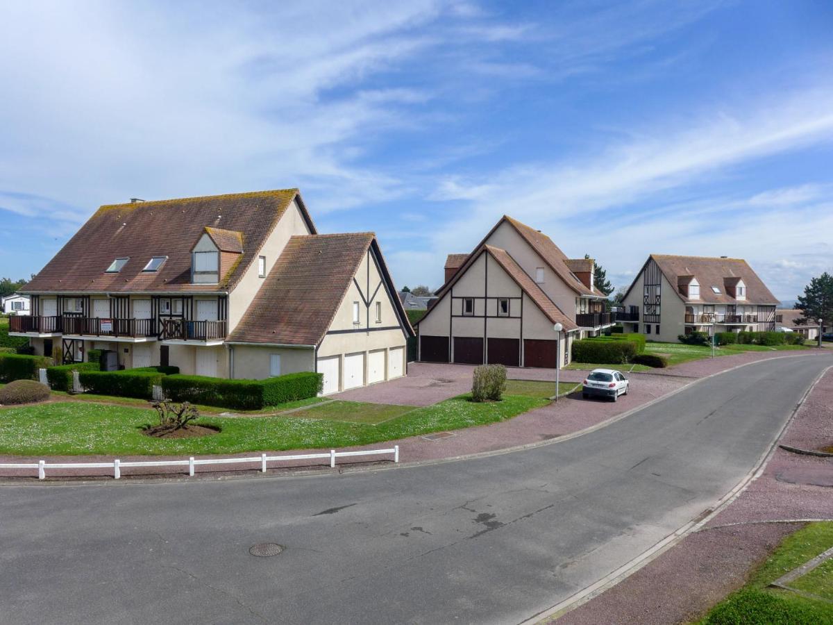 Apartment La Cote Fleurie-6 By Interhome Merville-Franceville-Plage Exterior photo
